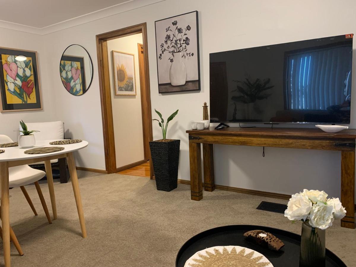 לינה וארוחת בוקר Hazelbrook Snooty Fox Bed &Breakfast מראה חיצוני תמונה