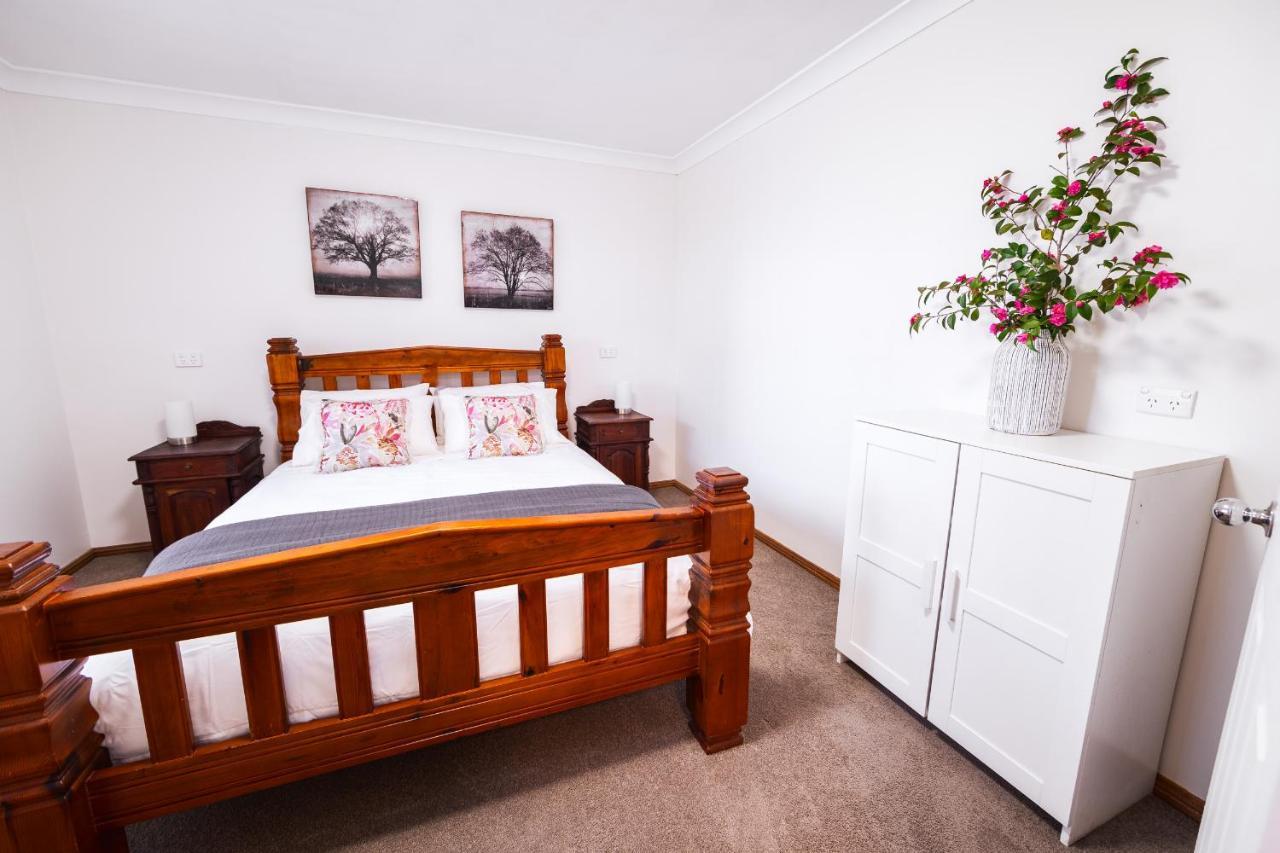 לינה וארוחת בוקר Hazelbrook Snooty Fox Bed &Breakfast מראה חיצוני תמונה